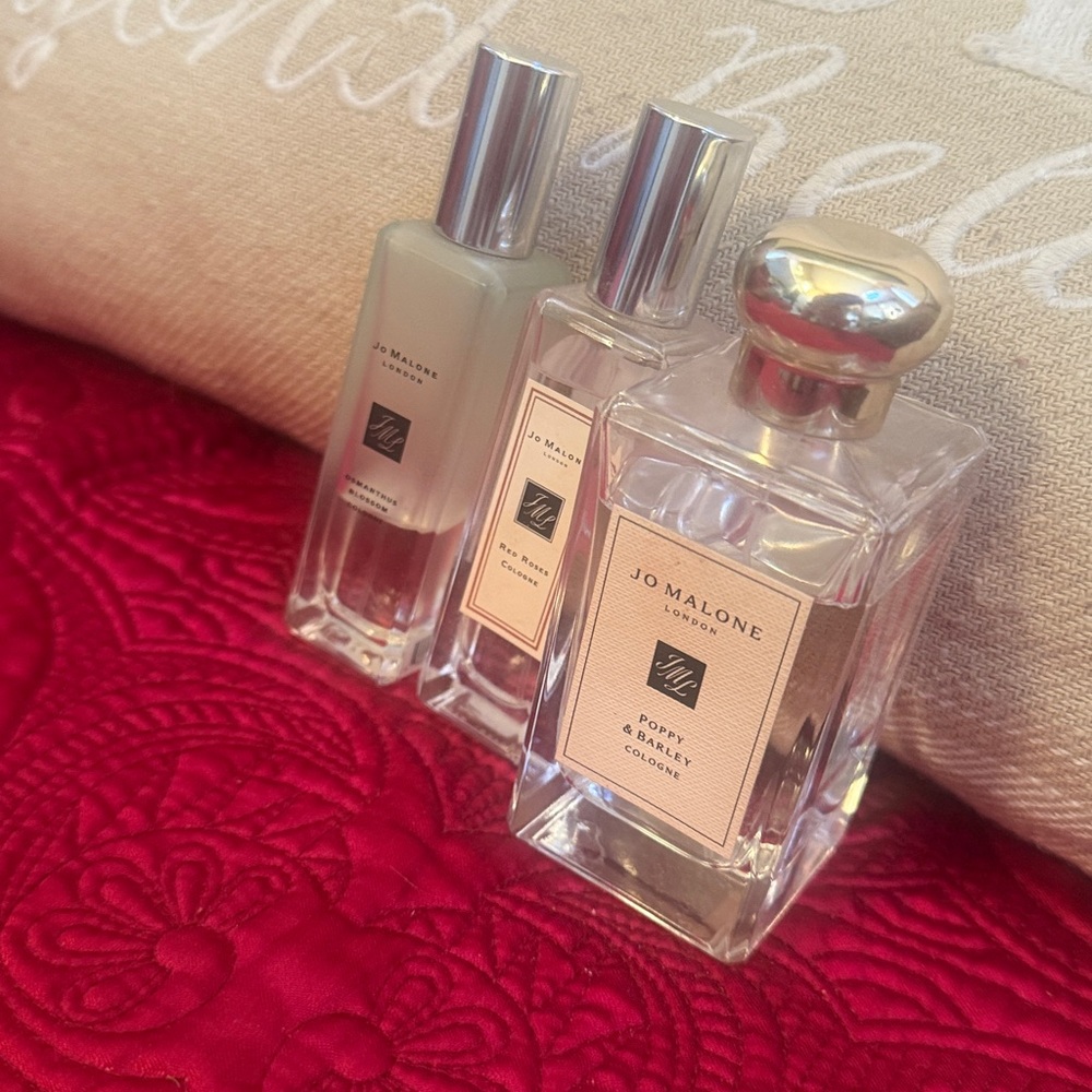 Jo Malone Fragrance Collection with Silver Accents - Picture 3 of 3